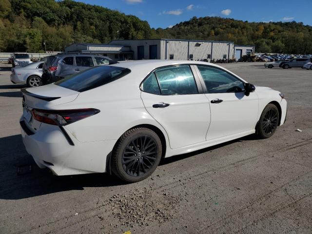 Photo 3 from auction – 2022 TOYOTA CAMRY with VIN 4T1G11AK3NU040215