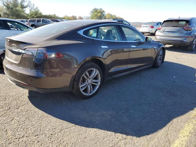 Photo 3 from auction – 2013 TESLA MODEL S with VIN 5YJSA1CN1DFP05982