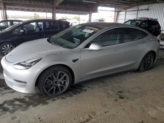 TESLA MODEL 3 2018 with VIN 5YJ3E1EA4JF043975 - Photo from auction
