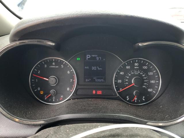 Photo 9 from auction – 2018 KIA FORTE LX with VIN 3KPFK4A79JE253656