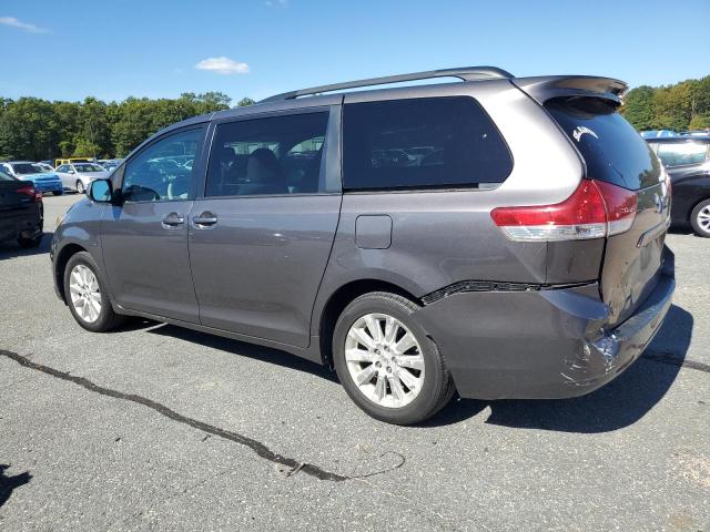 Photo 2 from auction – 2011 TOYOTA SIENNA LE with VIN 5TDJK3DC0BS016347