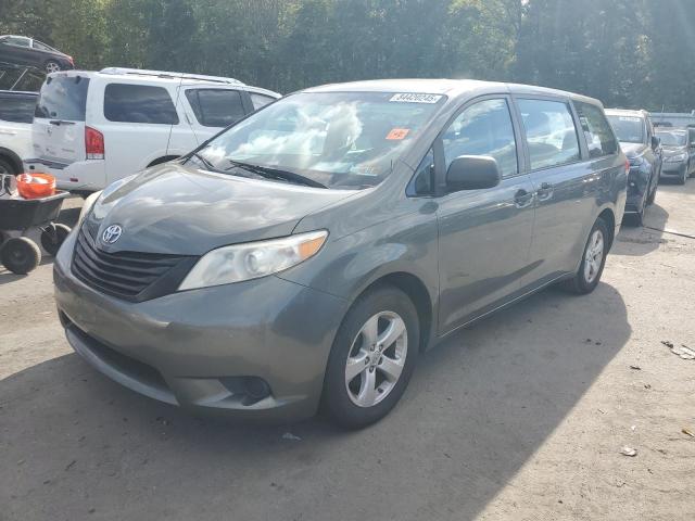 TOYOTA SIENNA BAS 2011 with VIN 5TDKA3DC4BS008307 - Photo from auction