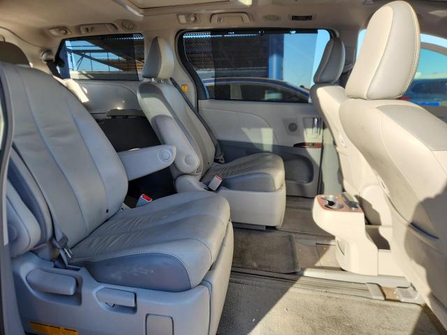 Photo 10 from auction – 2013 TOYOTA SIENNA XLE with VIN 5TDYK3DC5DS366283