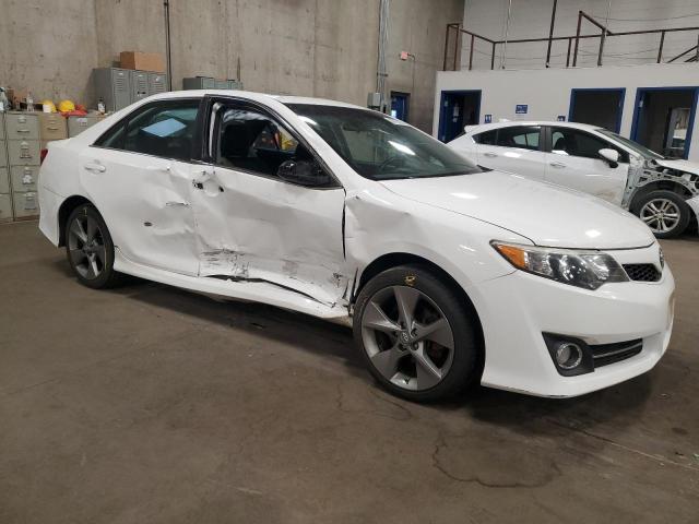 Photo 4 from auction – 2014 TOYOTA CAMRY L with VIN 4T1BF1FK5EU836243