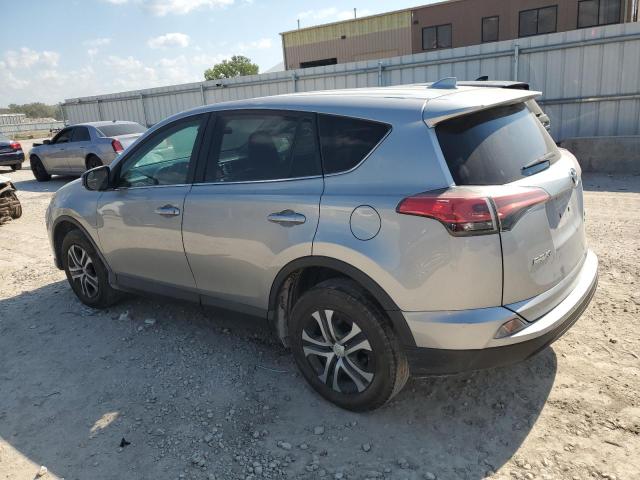 Photo 2 from auction – 2018 TOYOTA RAV4 LE with VIN 2T3BFREV0JW709704