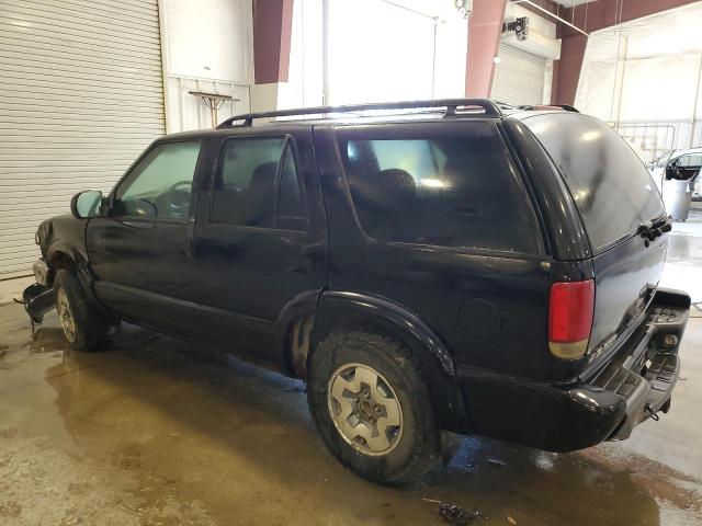 Photo 2 from auction – 2000 CHEVROLET BLAZER with VIN 1GNDT13W8Y2211341