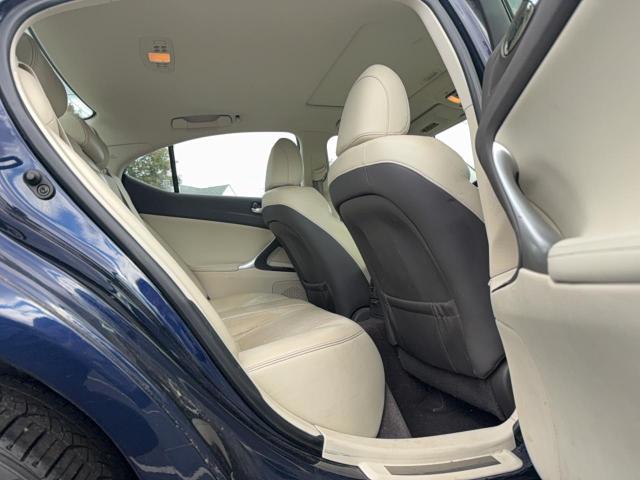 Photo 6 from auction – 2012 LEXUS IS 250 with VIN JTHCF5C26C5052907