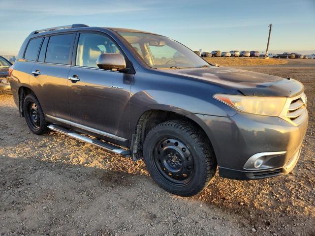 Photo 4 from auction – 2012 TOYOTA HIGHLANDER with VIN 5TDDK3EH8CS112669