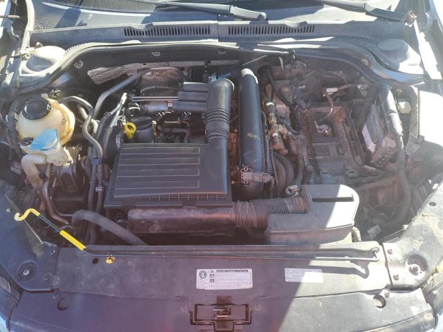 Photo 11 from auction – 2018 VOLKSWAGEN JETTA S with VIN 3VW2B7AJ5JM235993