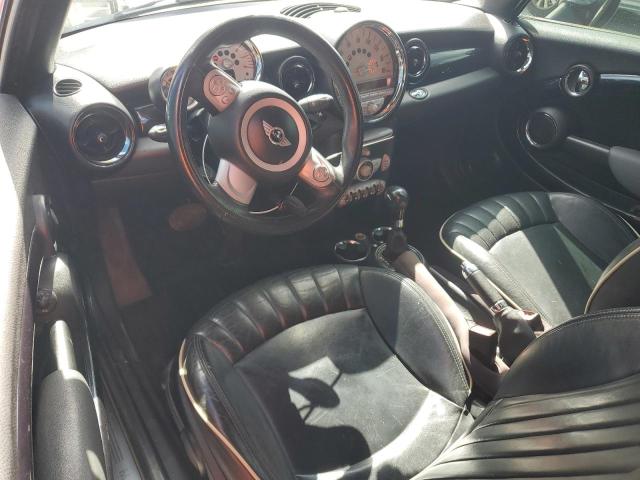 Photo 8 from auction – 2010 MINI COOPER with VIN WMWMR3C55ATU97401