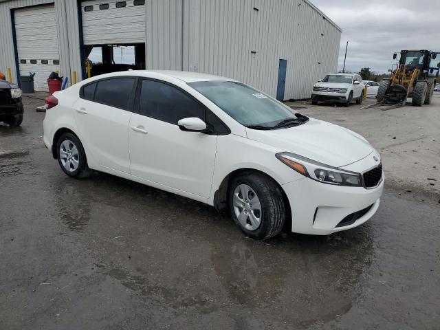 Photo 4 from auction – 2017 KIA FORTE with VIN 3KPFK4A79HE042824