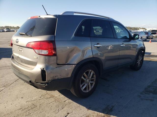Photo 3 from auction – 2015 KIA SORENTO LX with VIN 5XYKT3A65FG644049