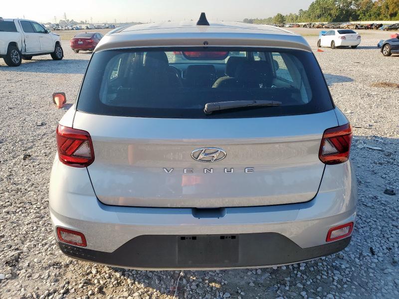 Photo 6 from auction – 2022 HYUNDAI VENUE SE with VIN KMHRB8A34NU201839