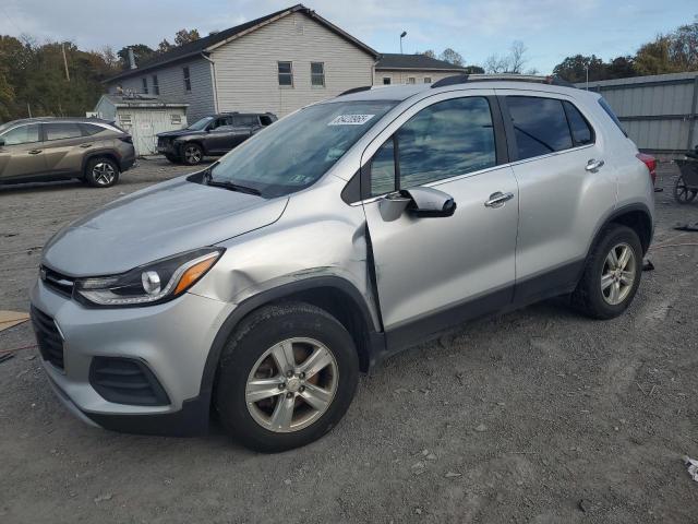CHEVROLET TRAX 1LT 2018 with VIN KL7CJPSB6JB714638 - Photo from auction