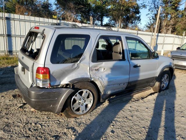 Photo 3 from auction – 2003 FORD ESCAPE XLT with VIN 1FMYU93103KA09706