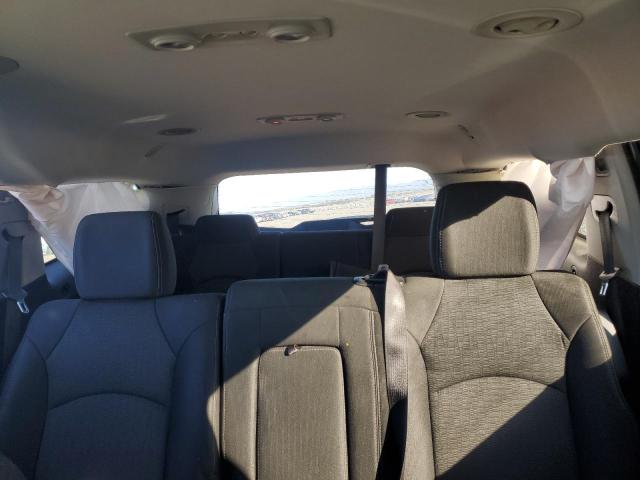 Photo 10 from auction – 2016 CHEVROLET TRAVERSE L with VIN 1GNKRGKD8GJ347840