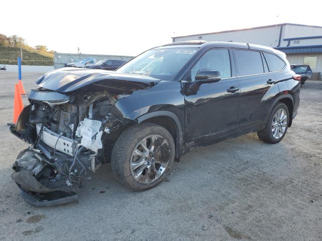 TOYOTA HIGHLANDER 2023 with VIN 5TDXBRCH4PS111527 - Photo from auction