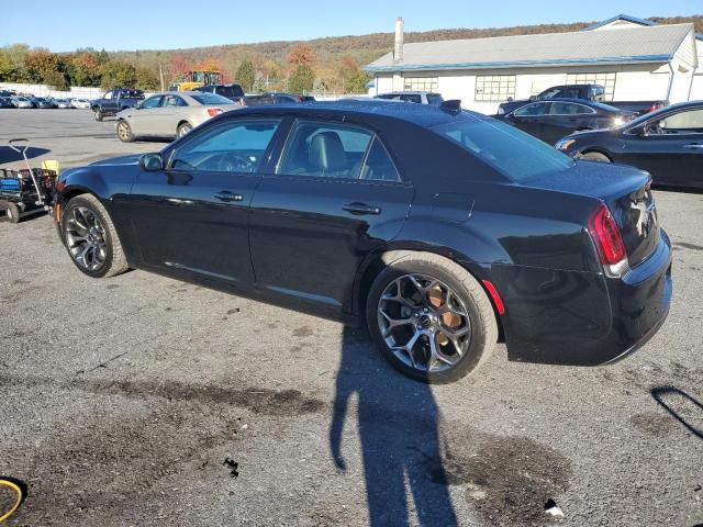 Photo 2 from auction – 2015 CHRYSLER 300 S with VIN 2C3CCABG8FH932136