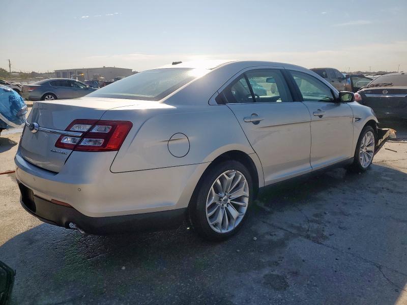 Photo 3 from auction – 2018 FORD TAURUS LIM with VIN 1FAHP2F83JG118047