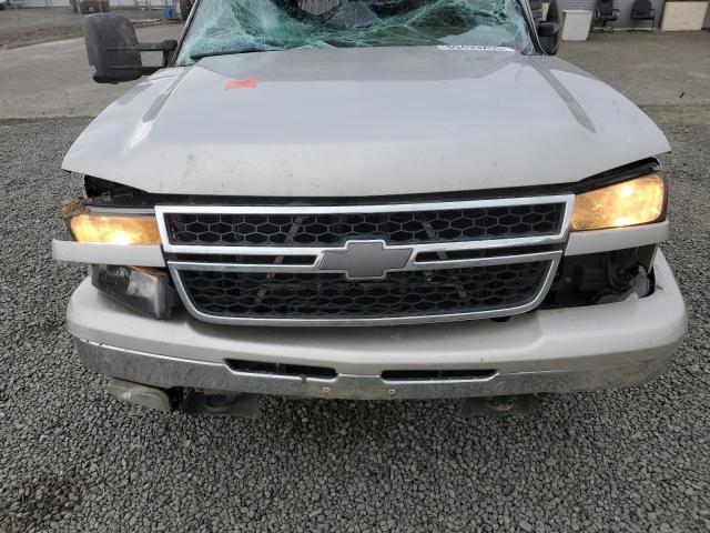 Photo 11 from auction – 2006 CHEVROLET SILVERADO with VIN 2GCEK13T861114952