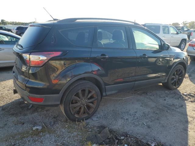 Photo 3 from auction – 2017 FORD ESCAPE SE with VIN 1FMCU9G98HUE31471