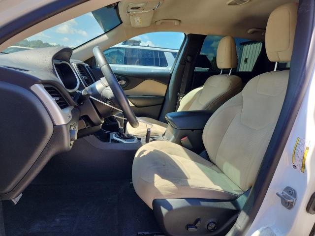Photo 7 from auction – 2017 JEEP CHEROKEE L with VIN 1C4PJLCB0HW613982