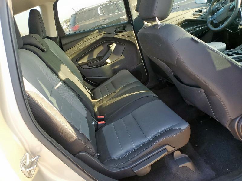 Photo 10 from auction – 2018 FORD ESCAPE S with VIN 1FMCU0F70JUA22396