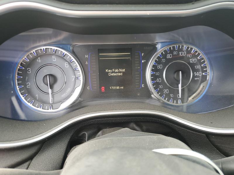 Photo 9 from auction – 2015 CHRYSLER 200 LIMITE with VIN 1C3CCCAB1FN748245