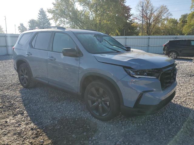 Photo 4 from auction – 2025 HONDA PILOT with VIN 5FNYG2H38SB040761