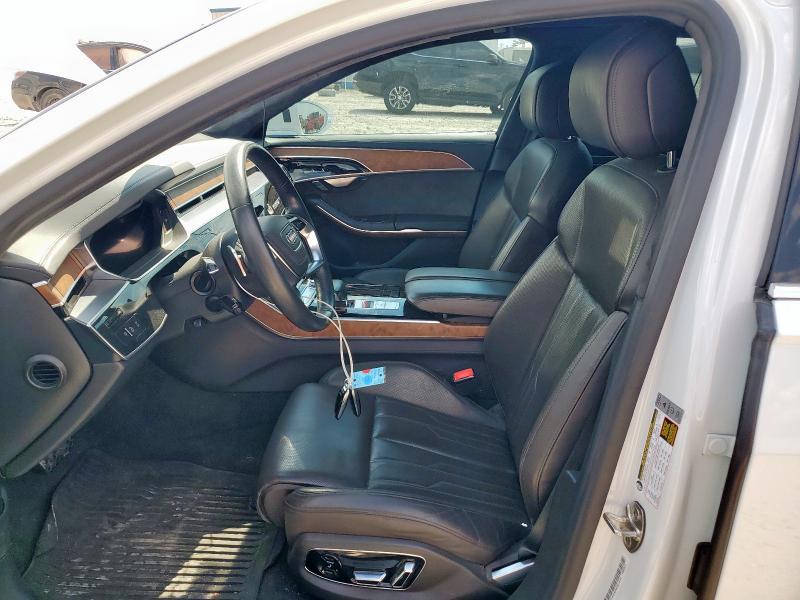 Photo 7 from auction – 2019 AUDI A8 L with VIN WAU8DAF86KN006057