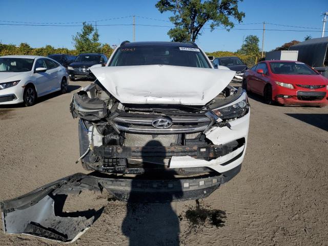 Photo 5 from auction – 2017 HYUNDAI TUCSON LIM with VIN KM8J3CA23HU541265