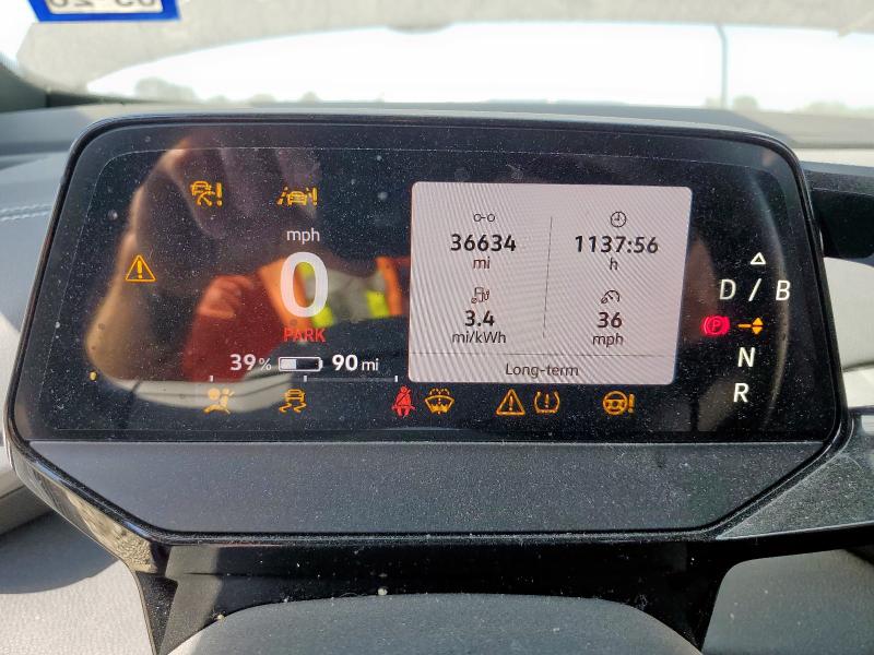 Photo 9 from auction – 2023 VOLKSWAGEN ID.4 PRO S with VIN 1V2VMPE80PC033735