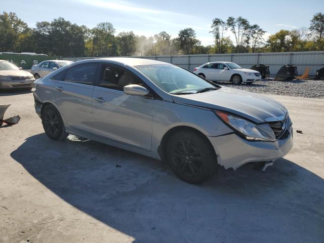 Photo 4 from auction – 2011 HYUNDAI SONATA GLS with VIN 5NPEB4AC8BH138617