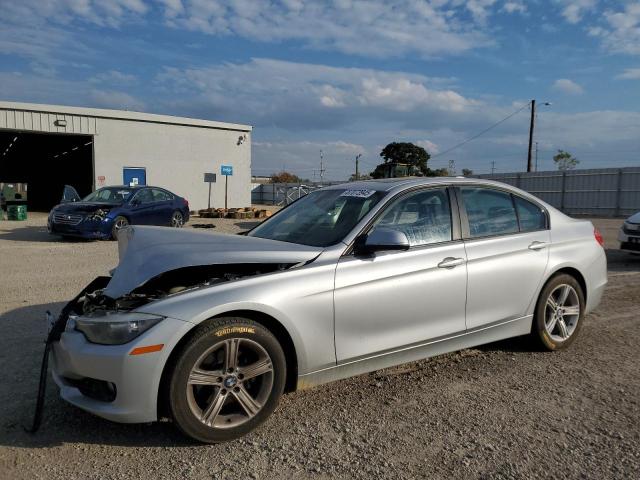 BMW 328 XI SUL 2013 with VIN WBA3B5C54DF591283 - Photo from auction