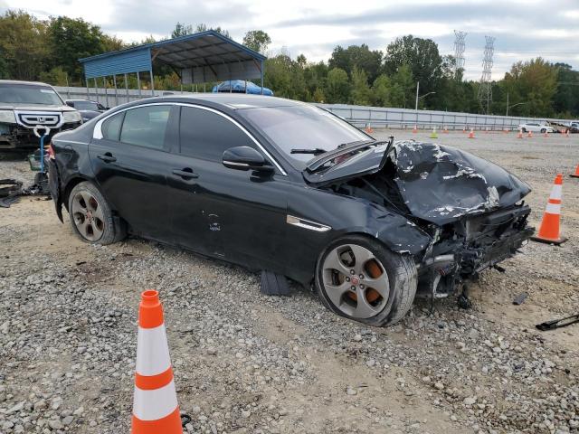 Photo 4 from auction – 2018 JAGUAR XE with VIN SAJAR4FX8JCP31105