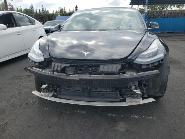 Photo 5 from auction – 2019 TESLA MODEL 3 with VIN 5YJ3E1EBXKF433649