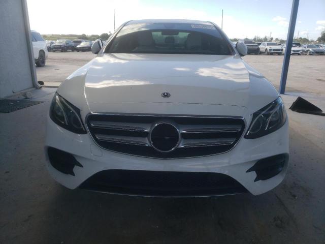 Photo 5 from auction – 2017 MERCEDES-BENZ E 300 with VIN WDDZF4JB5HA288798