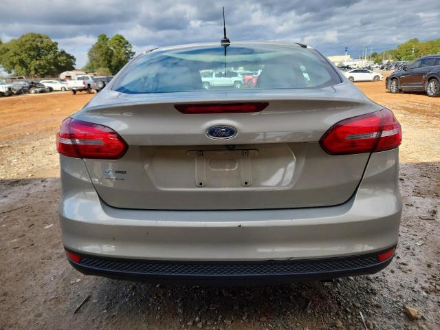 Photo 6 from auction – 2016 FORD FOCUS with VIN 1FADP3F2XGL210885