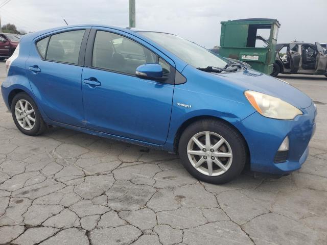 Photo 4 from auction – 2013 TOYOTA PRIUS C with VIN JTDKDTB31D1052016