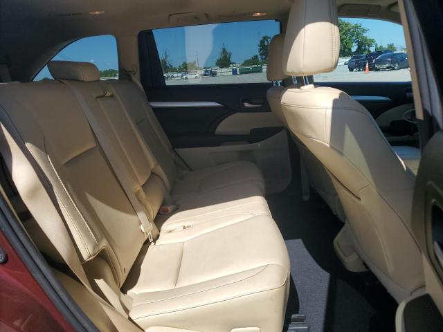 Photo 11 from auction – 2016 TOYOTA HIGHLANDER XLE with VIN 5TDKKRFH4GS132402