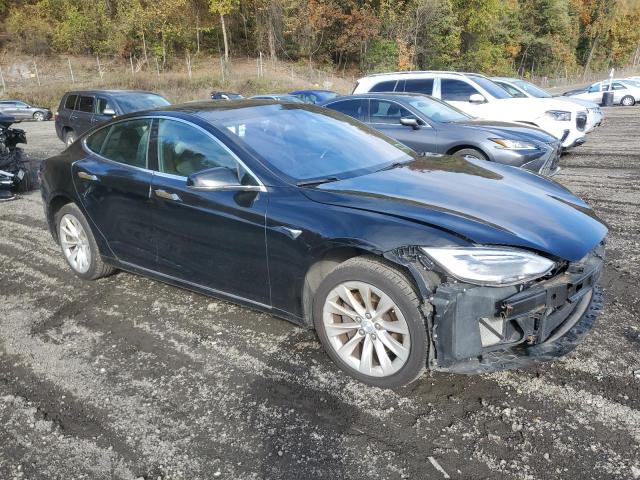 Photo 4 from auction – 2017 TESLA MODEL S with VIN 5YJSA1E23HF217982
