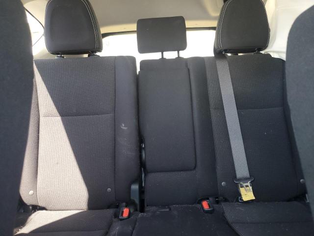 Photo 10 from auction – 2017 TOYOTA RAV4 XLE with VIN JTMRFREV5HJ706384