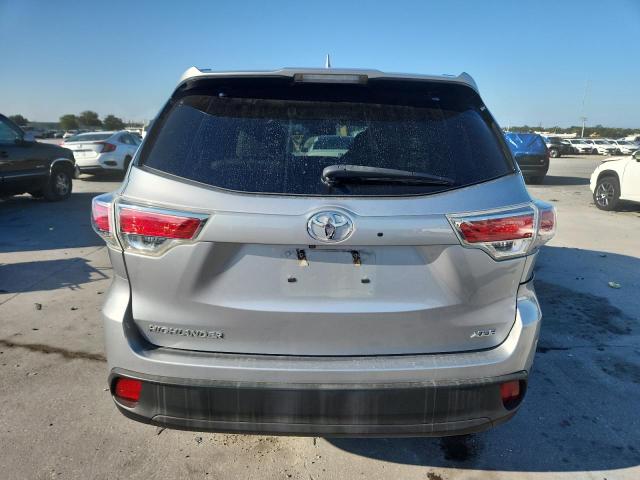 صورة رقم 6 من المزاد - 2016 TOYOTA HIGHLANDER مع VIN 5TDKKRFHXGS146014