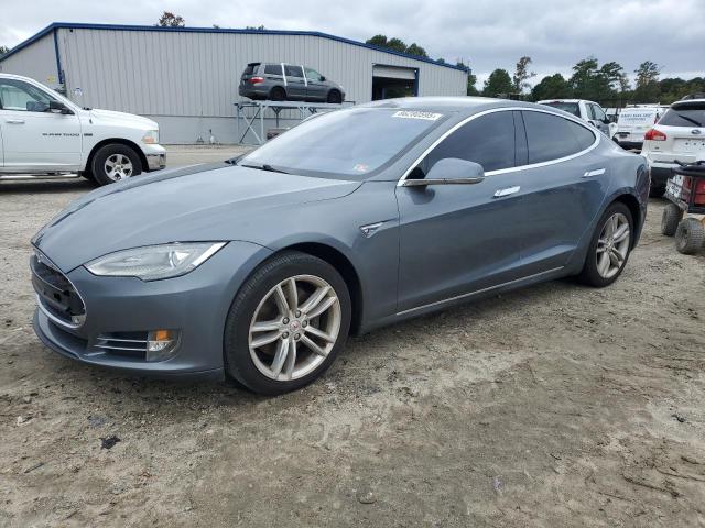 TESLA MODEL S 2013 with VIN 5YJSA1DN4DFP26436 - Photo from auction