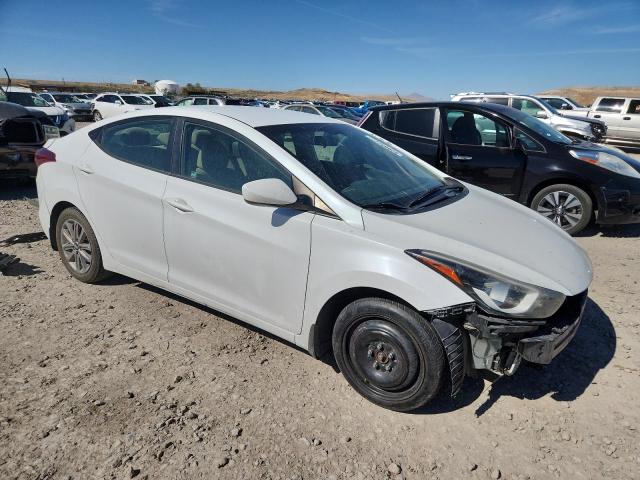 Photo 4 from auction – 2016 HYUNDAI ELANTRA SE with VIN 5NPDH4AE1GH672836