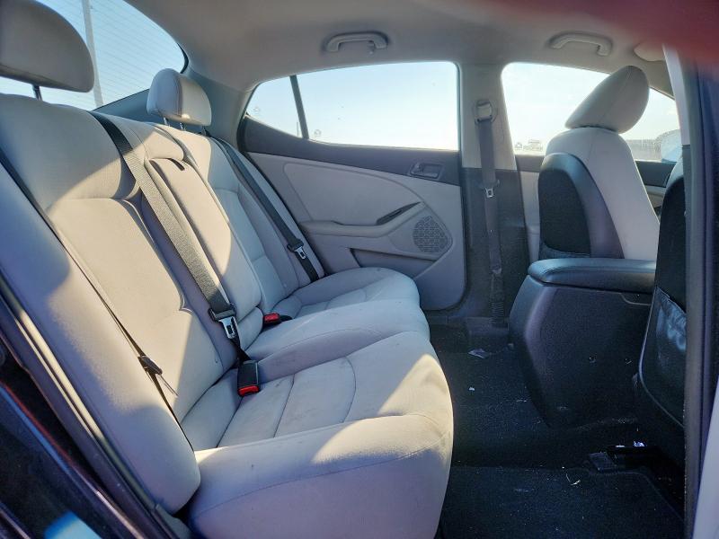 Photo 10 from auction – 2015 KIA OPTIMA LX with VIN 5XXGM4A71FG447658