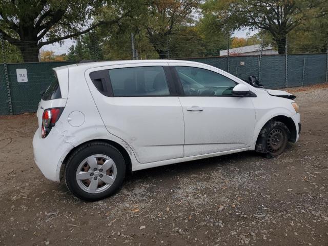 Foto 3 de la subasta – 2016 CHEVROLET SONIC LS con VIN 1G1JA6SH4G4164841