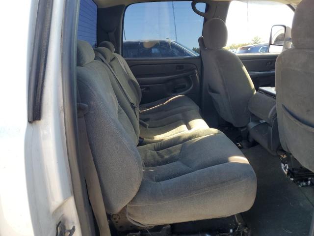 Photo 10 from auction – 2005 CHEVROLET SILVERADO with VIN 1GCHK23275F851139