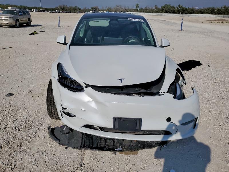 Photo 5 from auction – 2024 TESLA MODEL Y with VIN 7SAYGDEE5RF210654