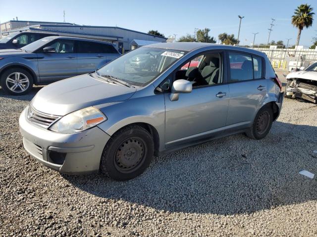 NISSAN VERSA S 2011 مع رقم تعريف المركبة 3N1BC1CP6BL492086 - صورة من المزاد